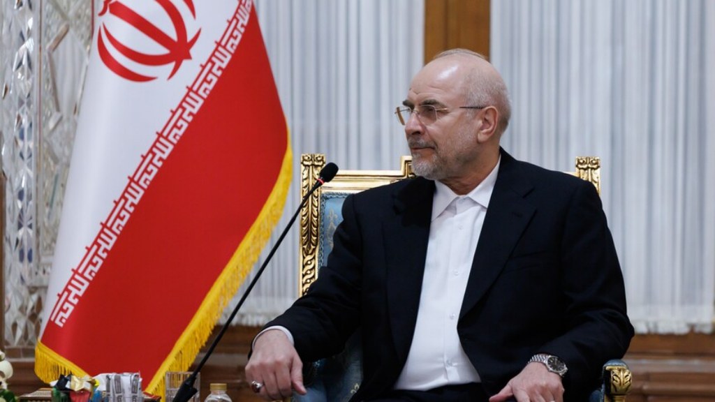 No negociaremos con EEUU bajo amenazas, afirma Teherán