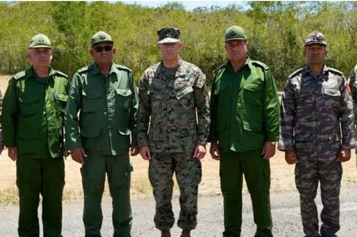 Sostienen las FAR reunión con Comando Sur de EE.UU.