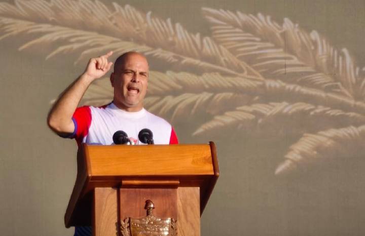Raúl es el líder del pueblo cubano, un soldado de la dignidad
