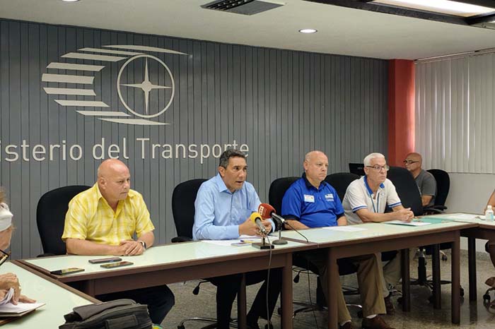 Detallan adecuaciones del transporte en escenario energético actual