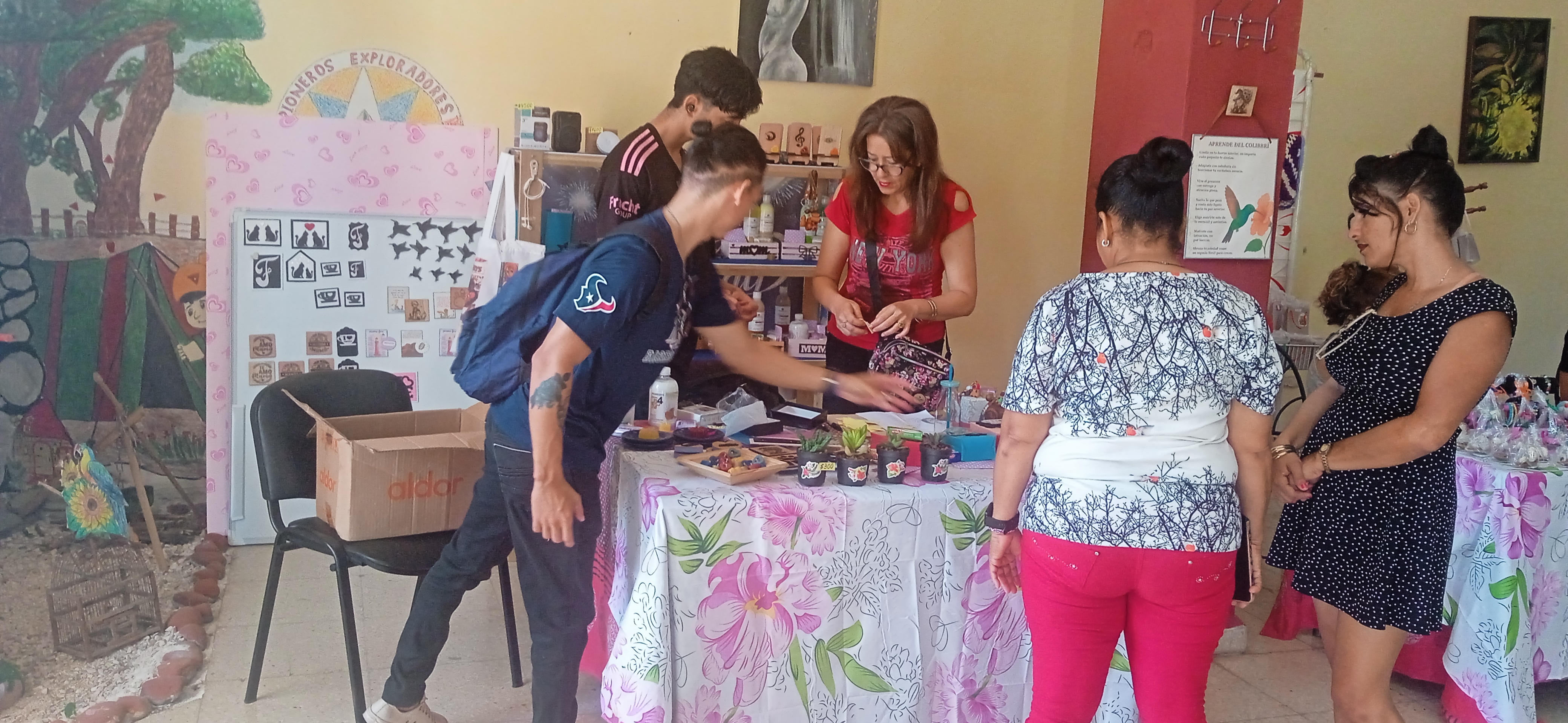 Feria Arte para Mamá, en Bayamo y Manzanillo