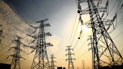 Funciona en Granma isla de generación eléctrica ante desconexión del sistema nacional