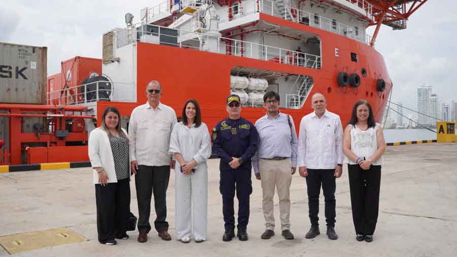 Cargamento con ayuda para Cuba partió desde Cartagena, Colombia