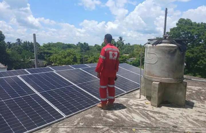 En Granma sistemas fotovoltaicos donados por Cruz Roja Internacional