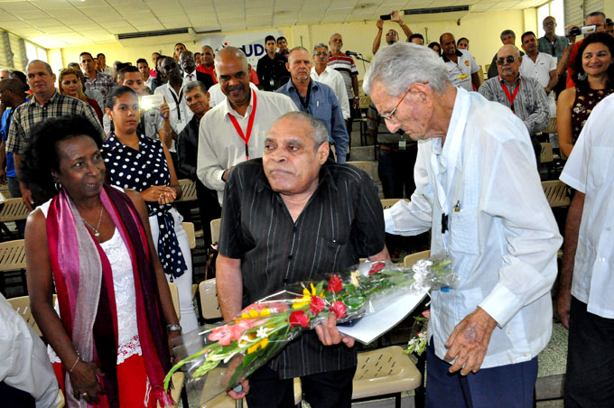 Elio Lescay Batista, un maestro de la ciencia cubana