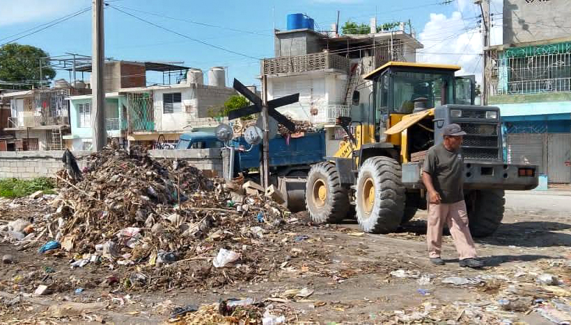 Continúan en Bayamo acciones de higienización y limpieza de la ciudad