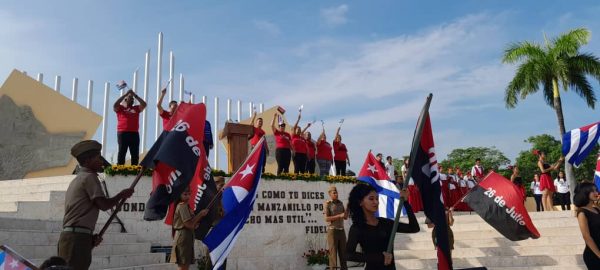 La invencible  resistencia  de un pueblo