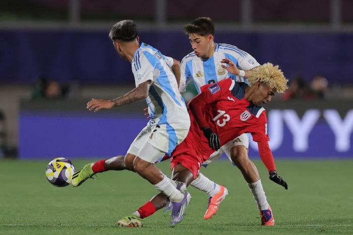 El fútbol cubano disparará en dos porterías a la vez