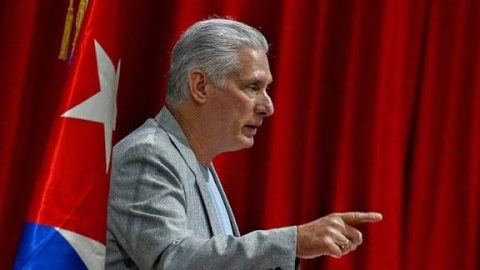 Desde las redes: “La utopía de Díaz-Canel, la misma que nos hizo llegar hasta aquí”