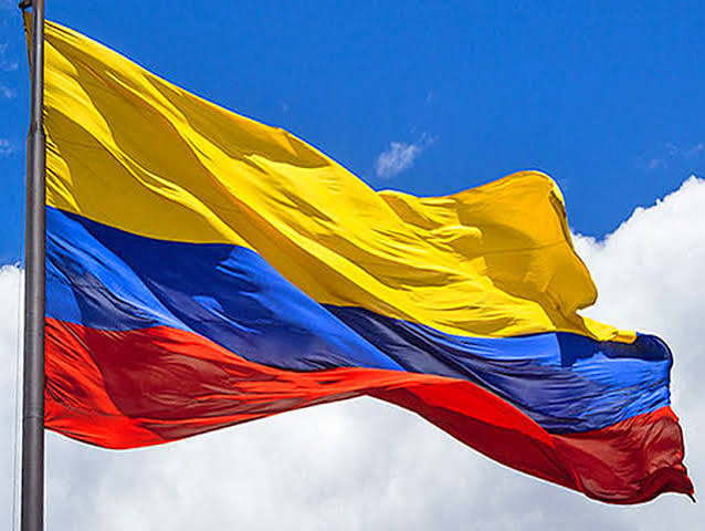 Gobierno entrante de Colombia cerrará sus embajadas en Nicaragua y Cuba