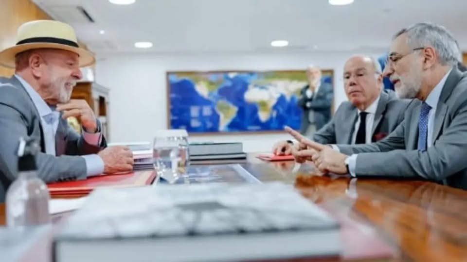 Tras ofensas de Milei contra Lula, Brasil retira a embajador y rebaja relación diplomática con Argentina