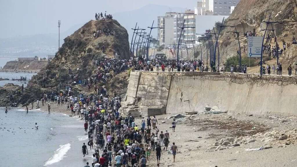Se eleva a 88 cifra de muertes en Ceuta y siguen tensiones