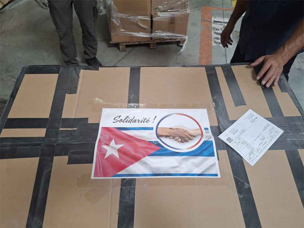 Apoyo en Francia continúa: otro contenedor solidario para Cuba