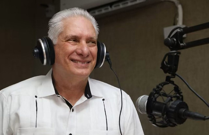Anuncia Díaz-Canel estreno de su programa radial Criterio comPartido