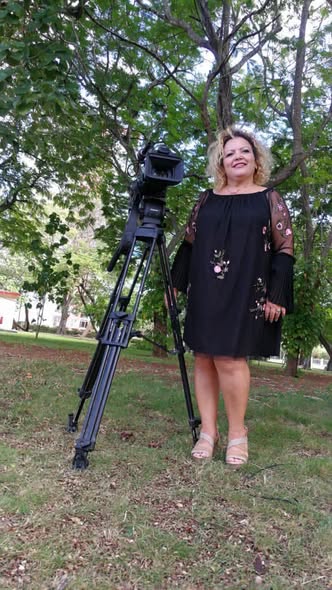 Reconocen a profesionales de CNC TV Granma por sus aportes a la televisión cubana